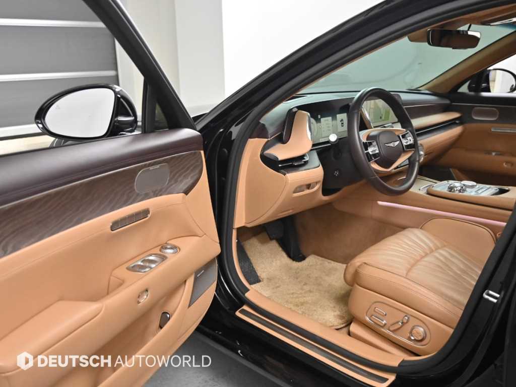 Genesis G90 - Vista 11