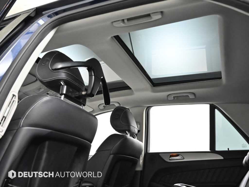 Mercedes Benz GLE Class 2018 Azul - Importación desde Corea - HF Imports Iquique - Foto 19