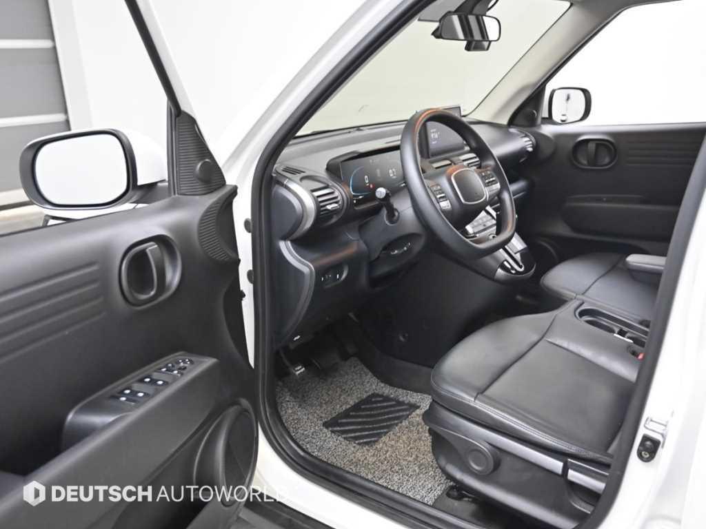 HYUNDAI Casper - Vista 11