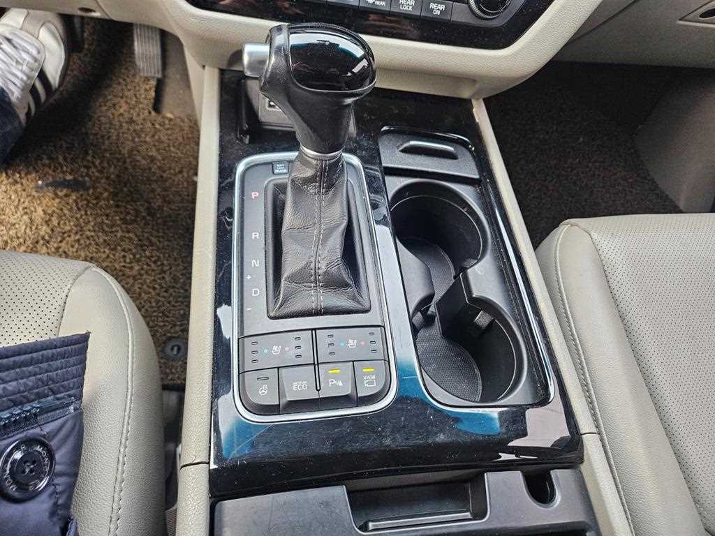 KIA Carnival 2015 Blanco - Importación desde Corea - HF Imports Iquique - Foto 16