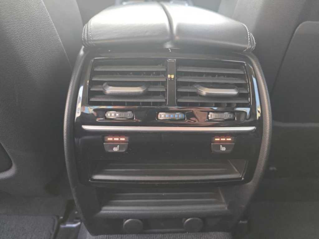 BMW 5 Series - Vista 7