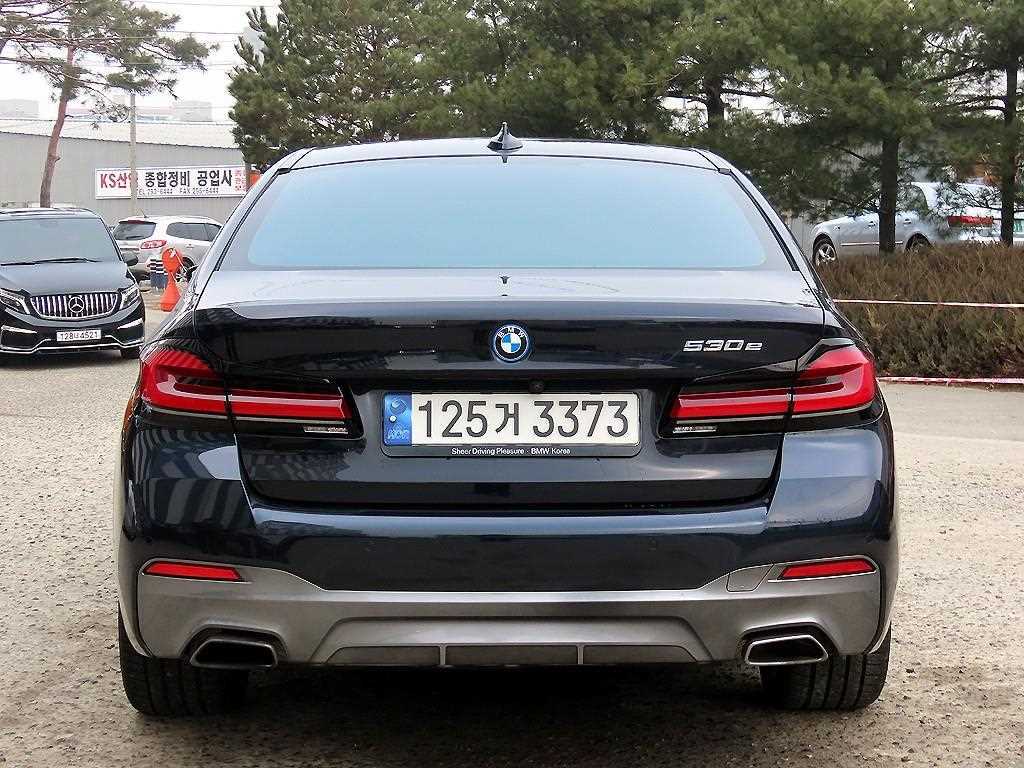 BMW 5 Series - Vista 4