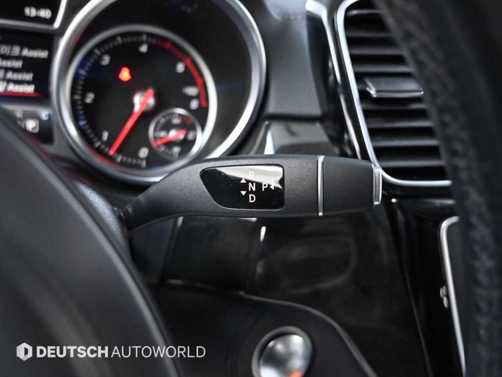 Mercedes Benz GLS Class - Vista 9