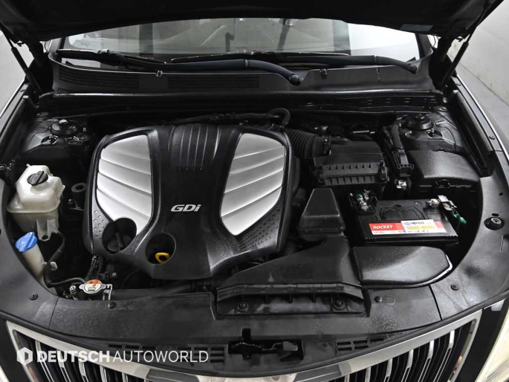 HYUNDAI Grandeur - Vista 6