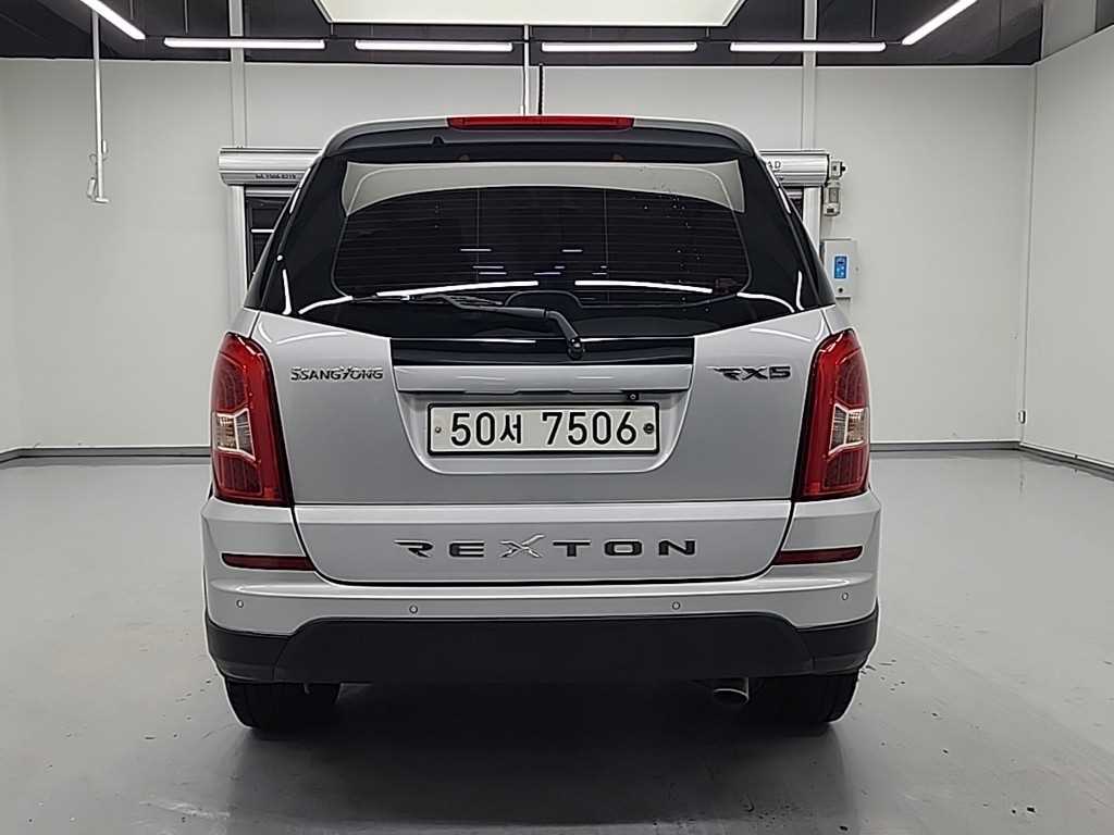 Ssangyong Rexton - Vista 3