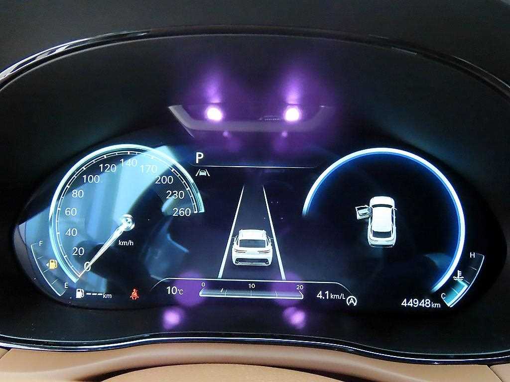 Genesis GV70 - Vista 9