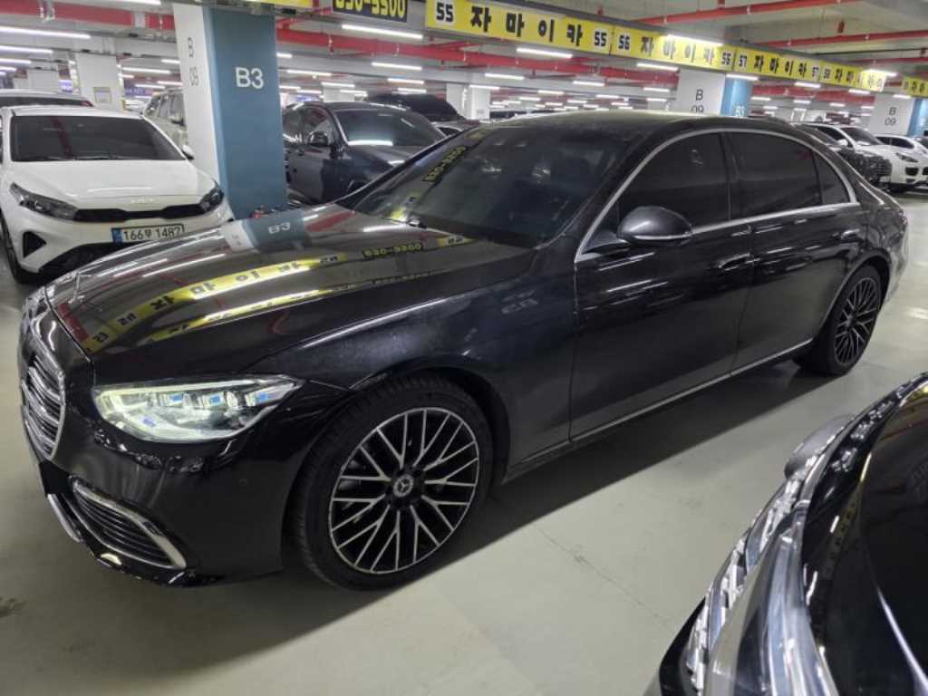 Mercedes Benz S Class 2022 Negro - Importación desde Corea - HF Imports Iquique - Foto 1