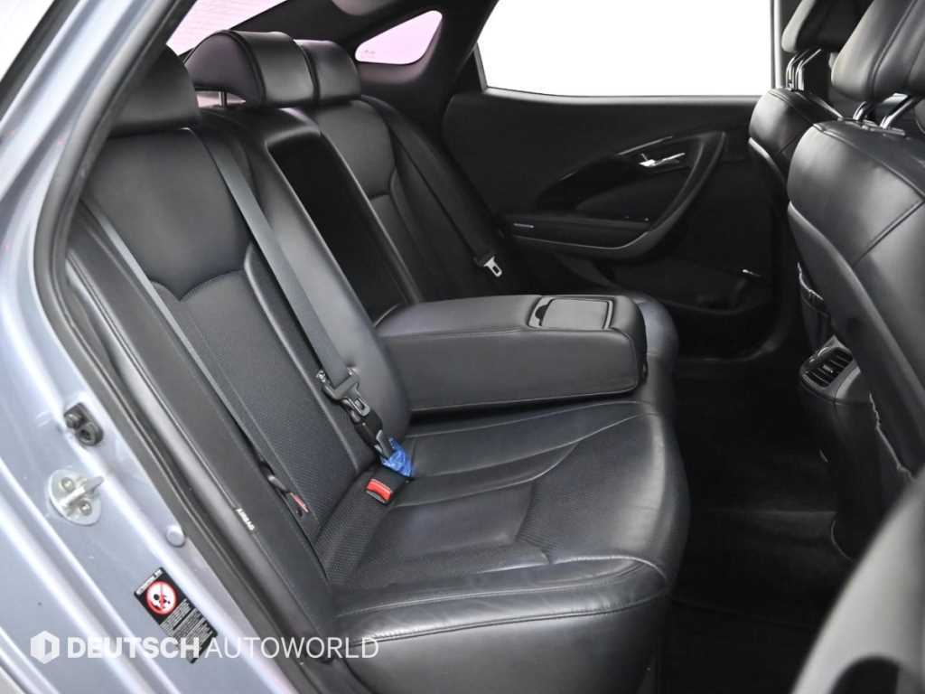 HYUNDAI Grandeur - Vista 12