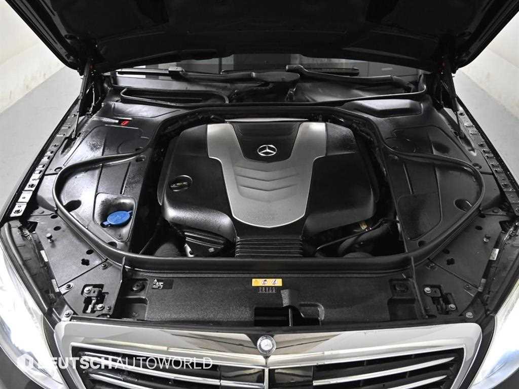 Mercedes Benz S Class - Vista 6