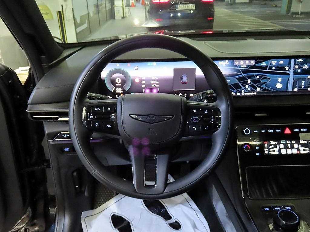 Genesis GV80 - Vista 8