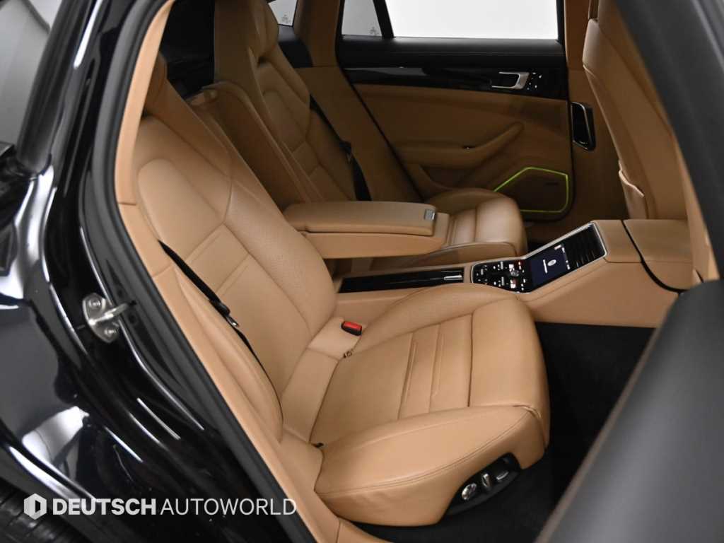 Porsche Panamera - Vista 12