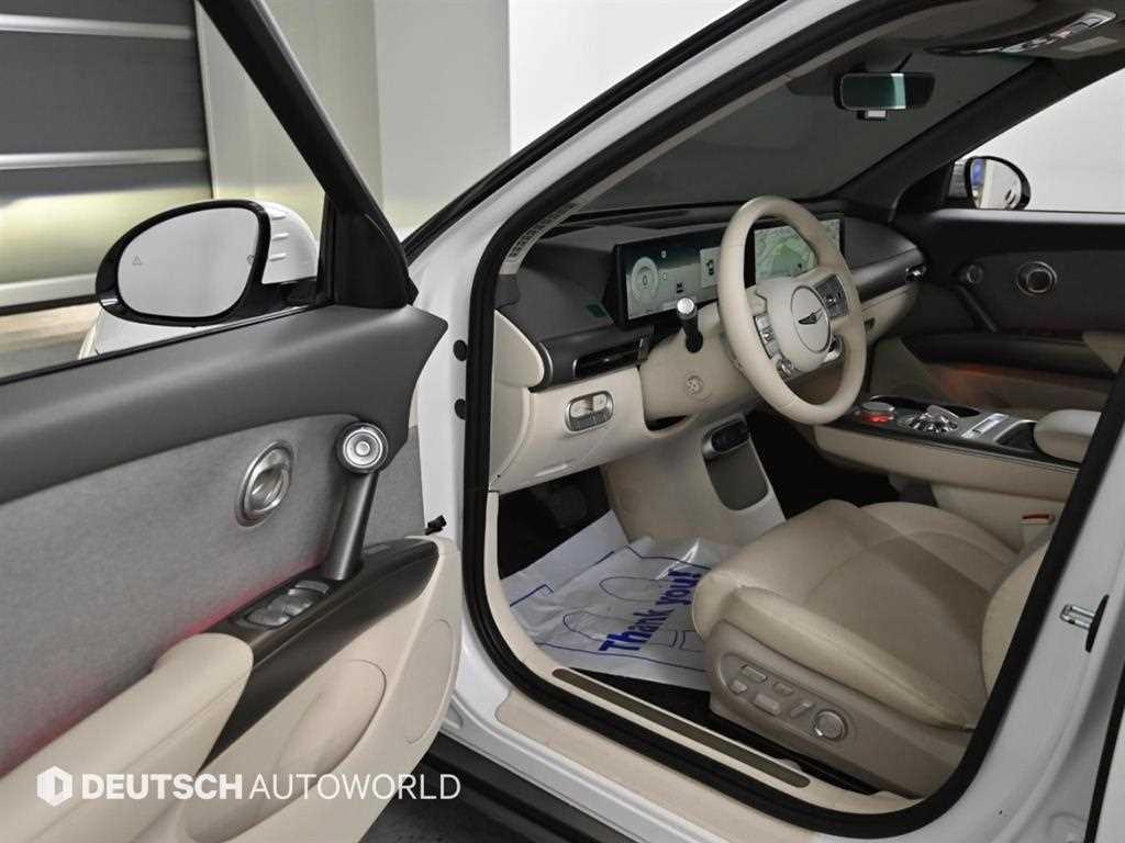 Genesis GV60 - Vista 11