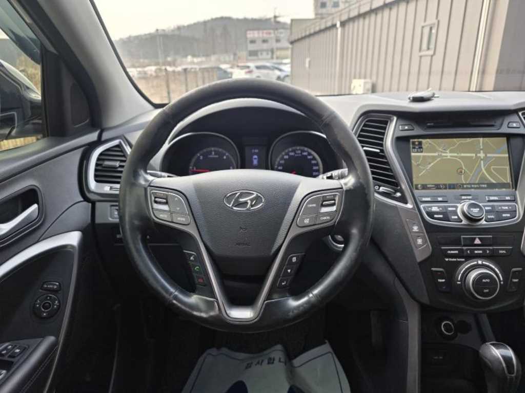 HYUNDAI Santa Fe - Vista 11