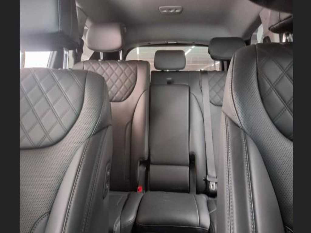 HYUNDAI Santa Fe - Vista 4