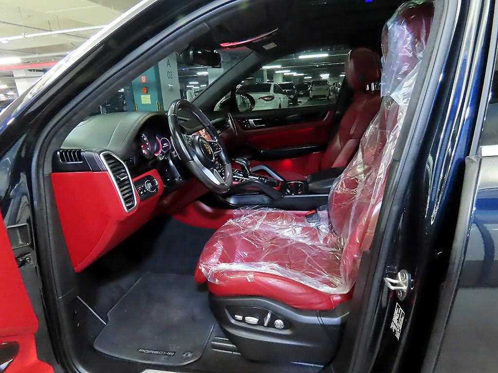 Porsche Cayenne - Vista 6