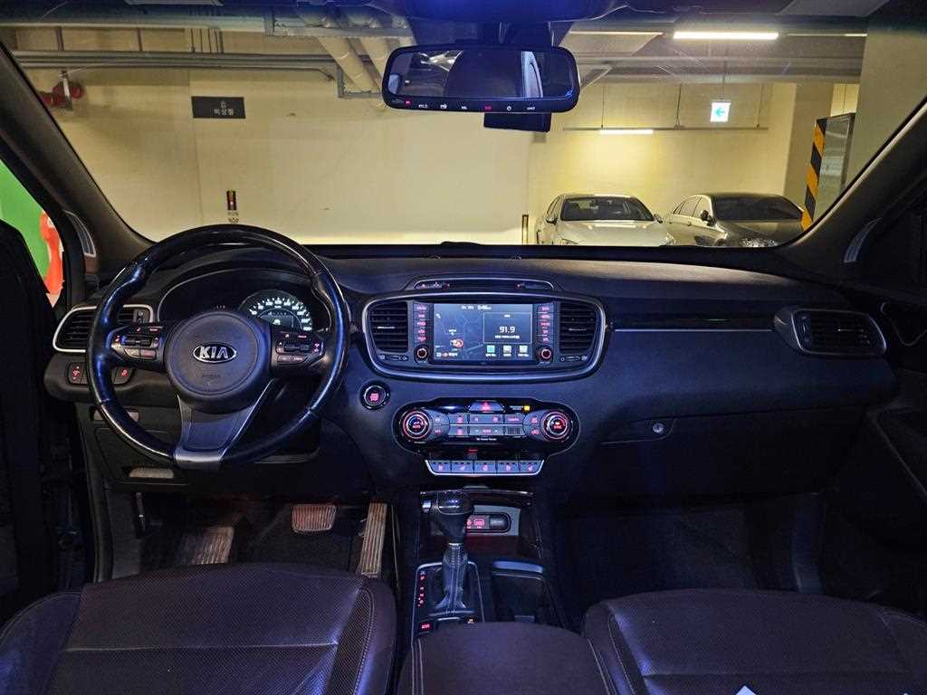 KIA Sorento - Vista 6