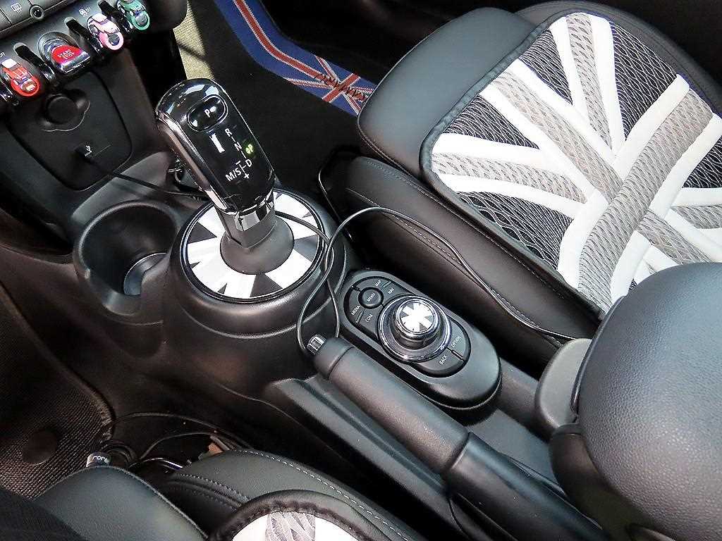 Mini Cooper Convertible 2024 Blanco - Importación desde Corea - HF Imports Iquique - Foto 14