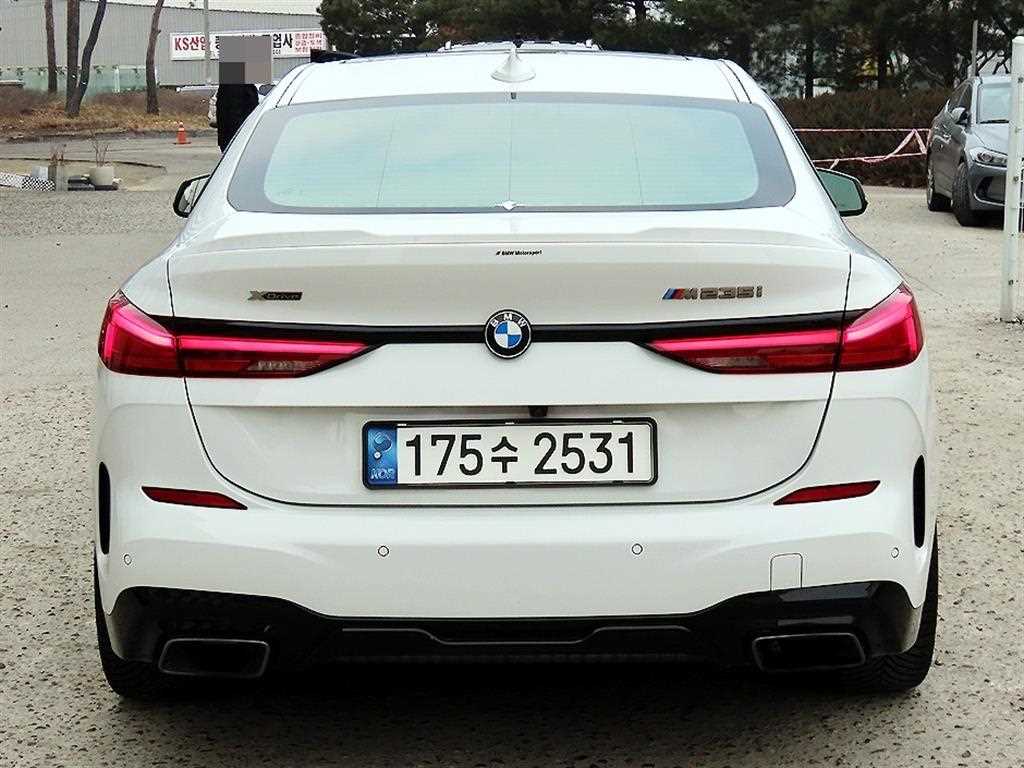 BMW 2 series - Vista 4