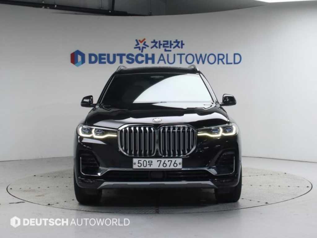BMW X7 - Vista 3