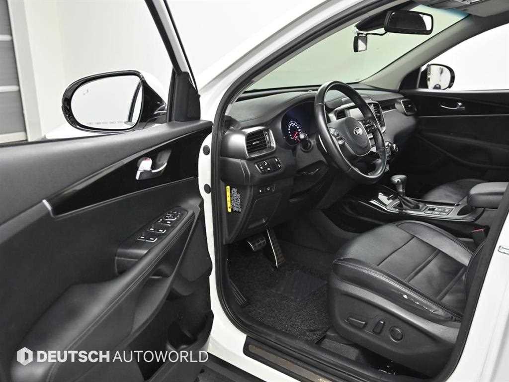 KIA Sorento - Vista 11