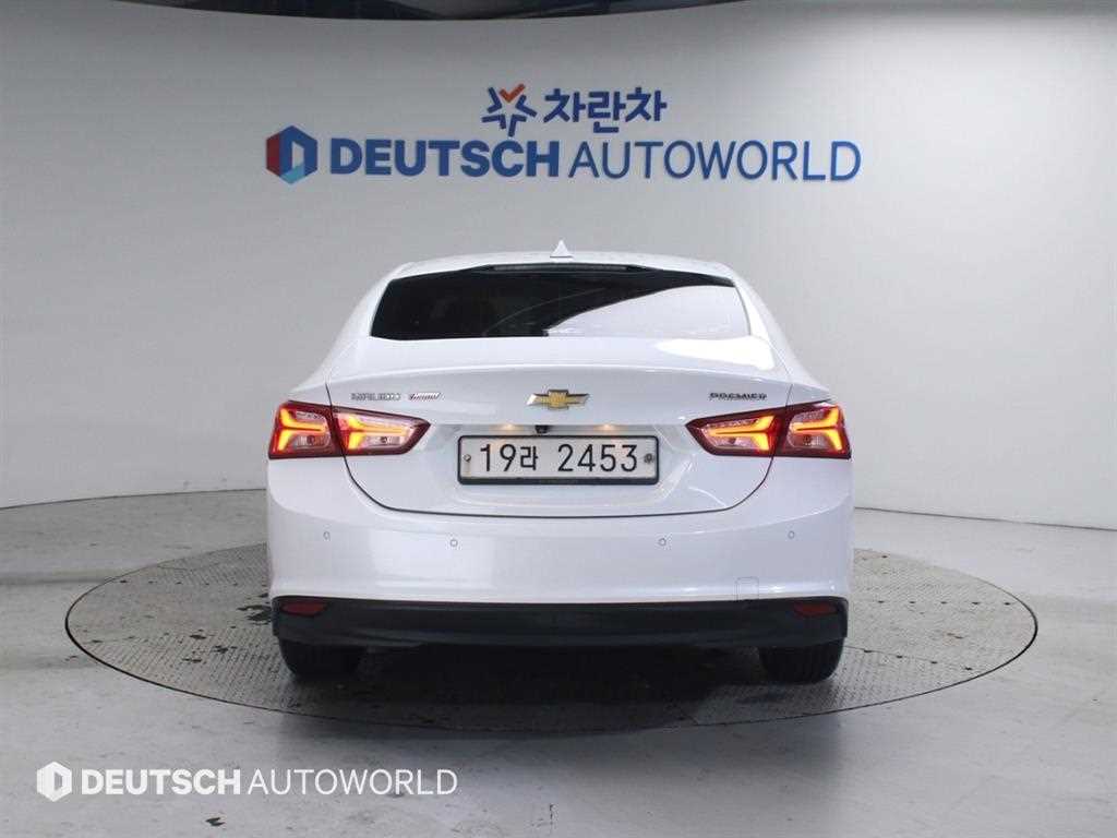 Chevrolet Malibu - Vista 4