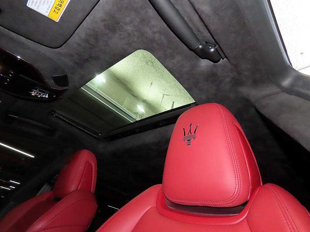 Maserati Quattroforte 2019 Negro - Importación desde Corea - HF Imports Iquique - Foto 16