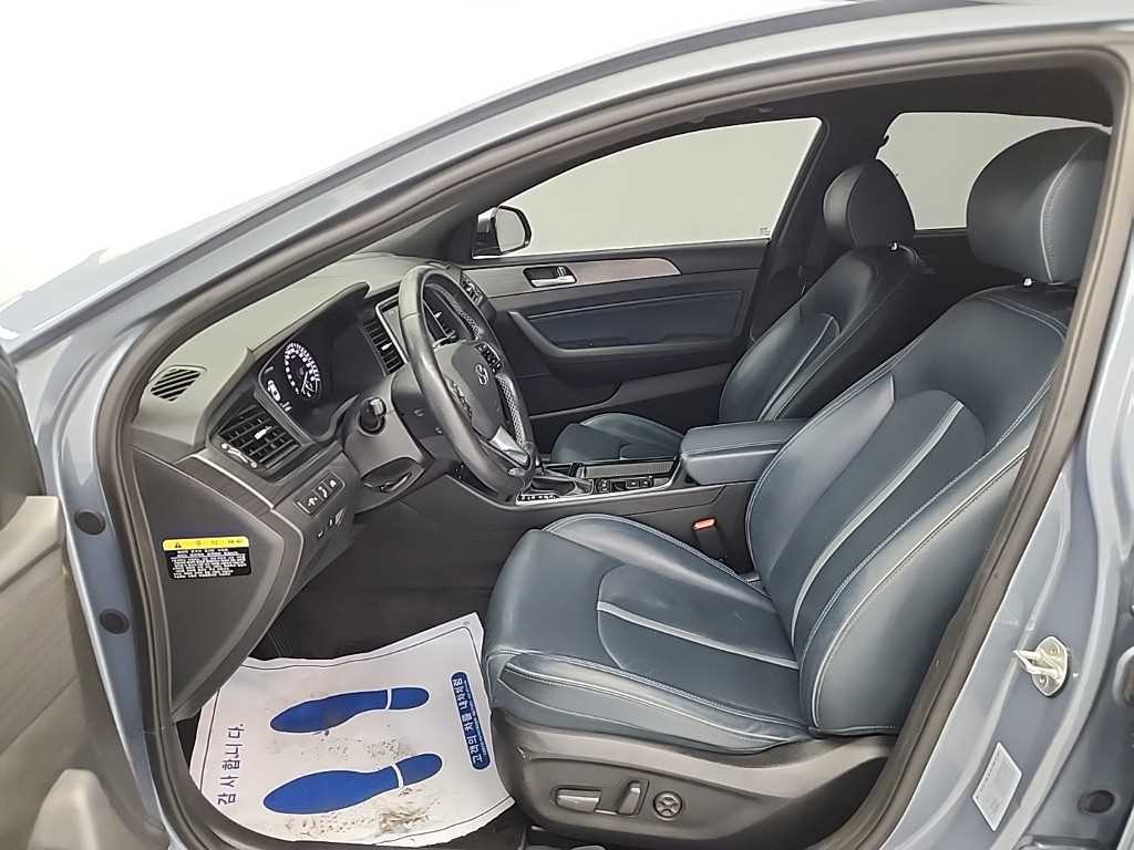 HYUNDAI Sonata - Vista 11