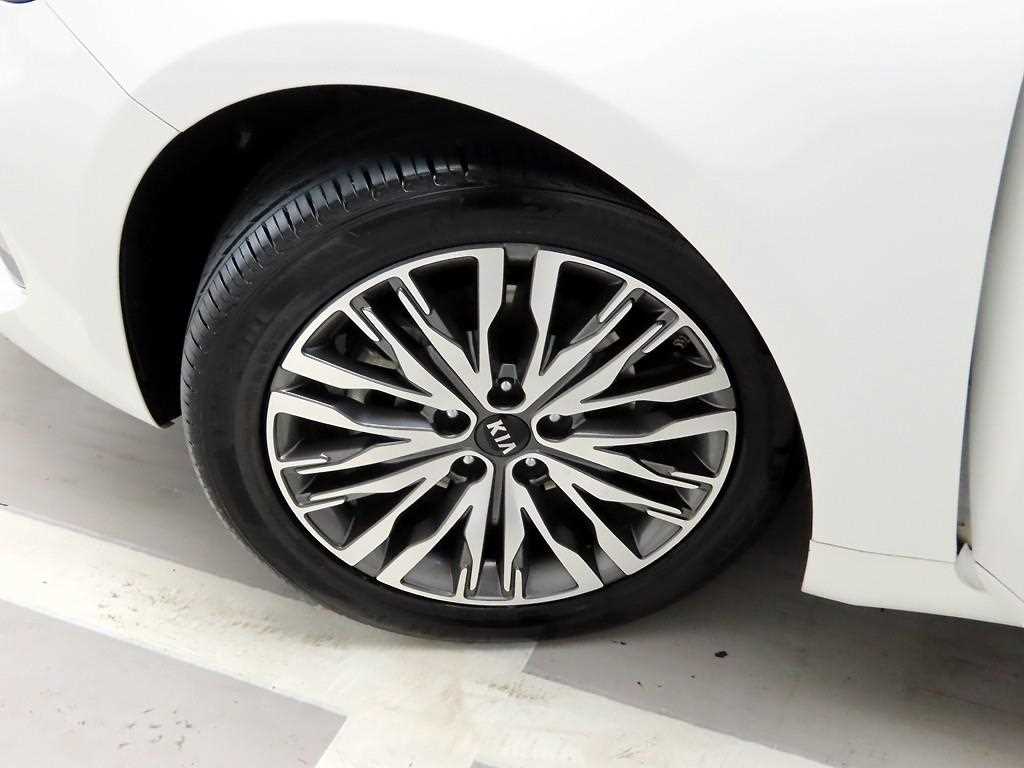 KIA K7 2021 Blanco - Importación desde Corea - HF Imports Iquique - Foto 19