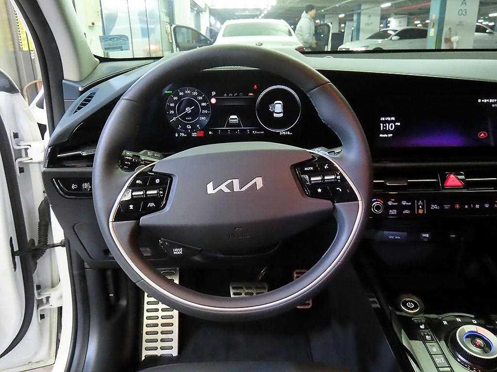 KIA Niro - Vista 8
