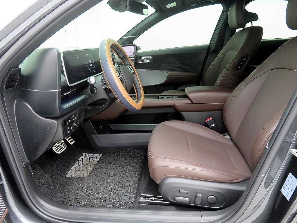 HYUNDAI Ioniq 6 - Vista 6