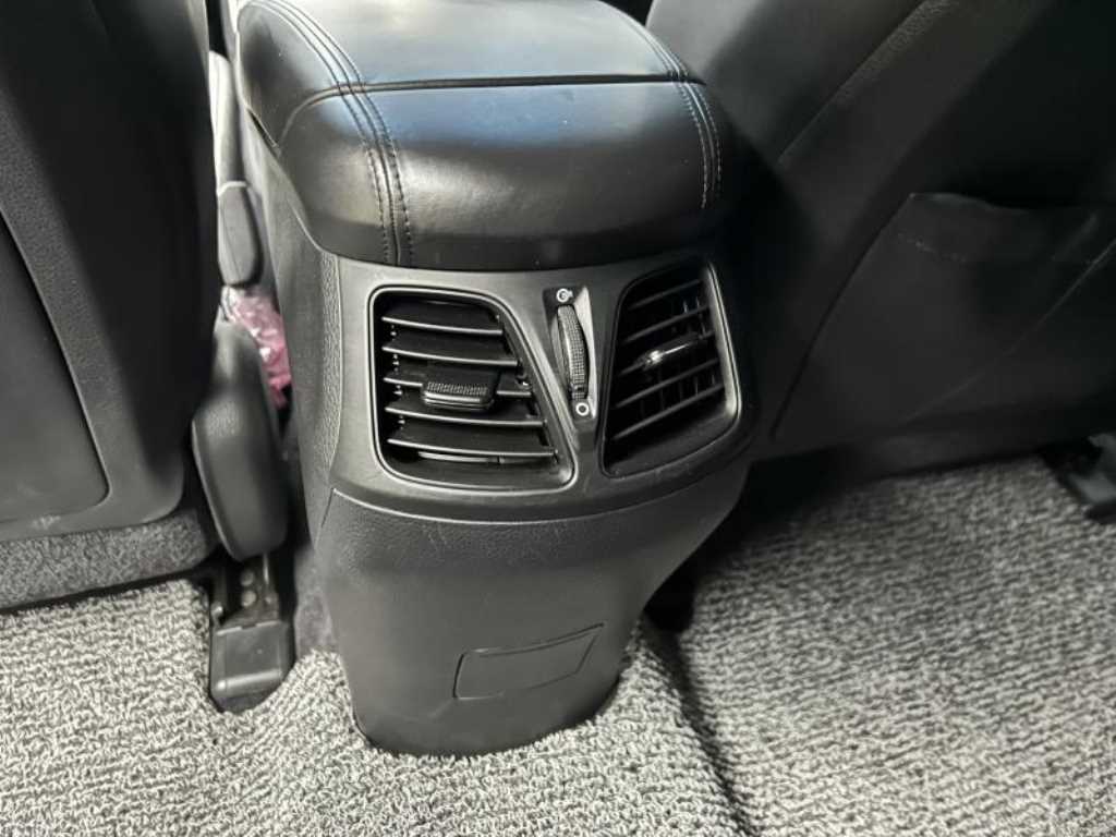 HYUNDAI Grandeur - Vista 7