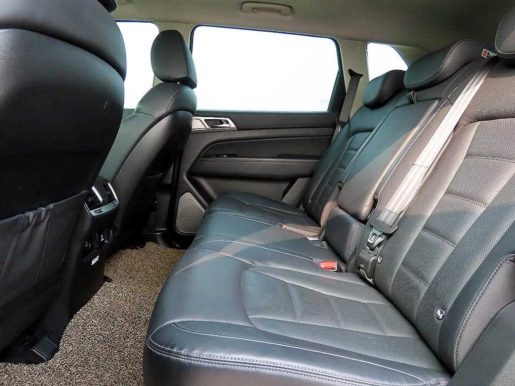 Ssangyong Rexton - Vista 6