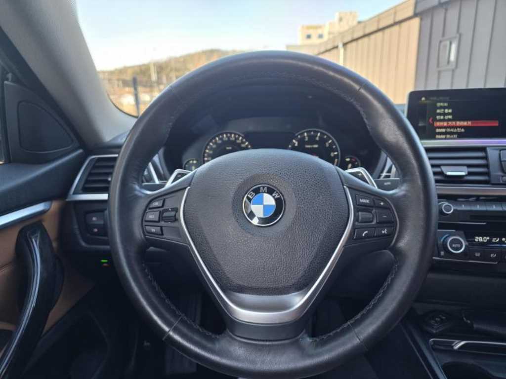 BMW 4 Series - Vista 9
