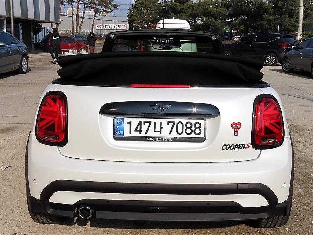Mini Cooper Convertible - Vista 8