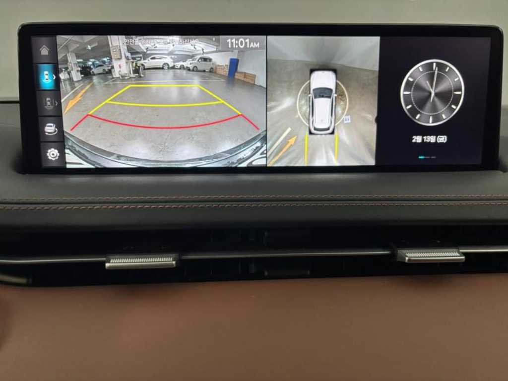 Genesis GV70 - Vista 11