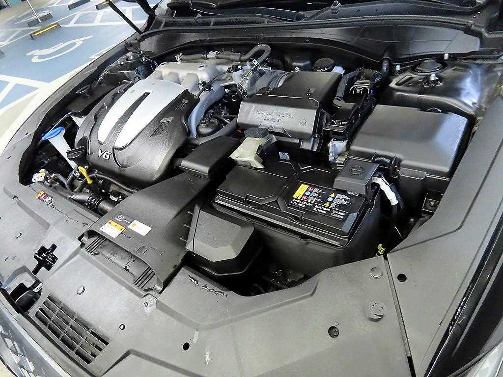 HYUNDAI Grandeur 2022 Negro - Importación desde Corea - HF Imports Iquique - Foto 1