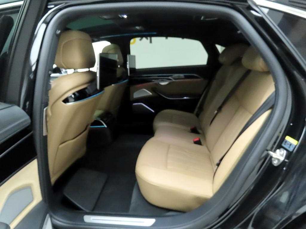 Audi A8 2021 Negro - Importación desde Corea - HF Imports Iquique - Foto 14