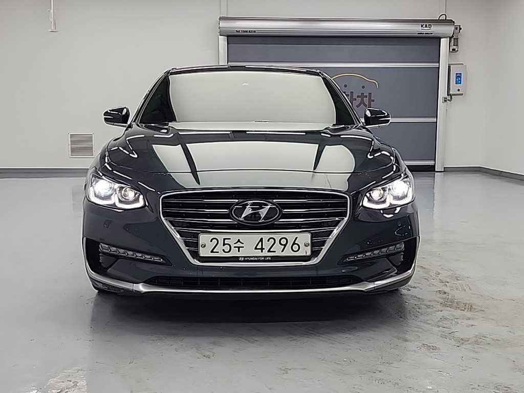 HYUNDAI Grandeur - Vista 2