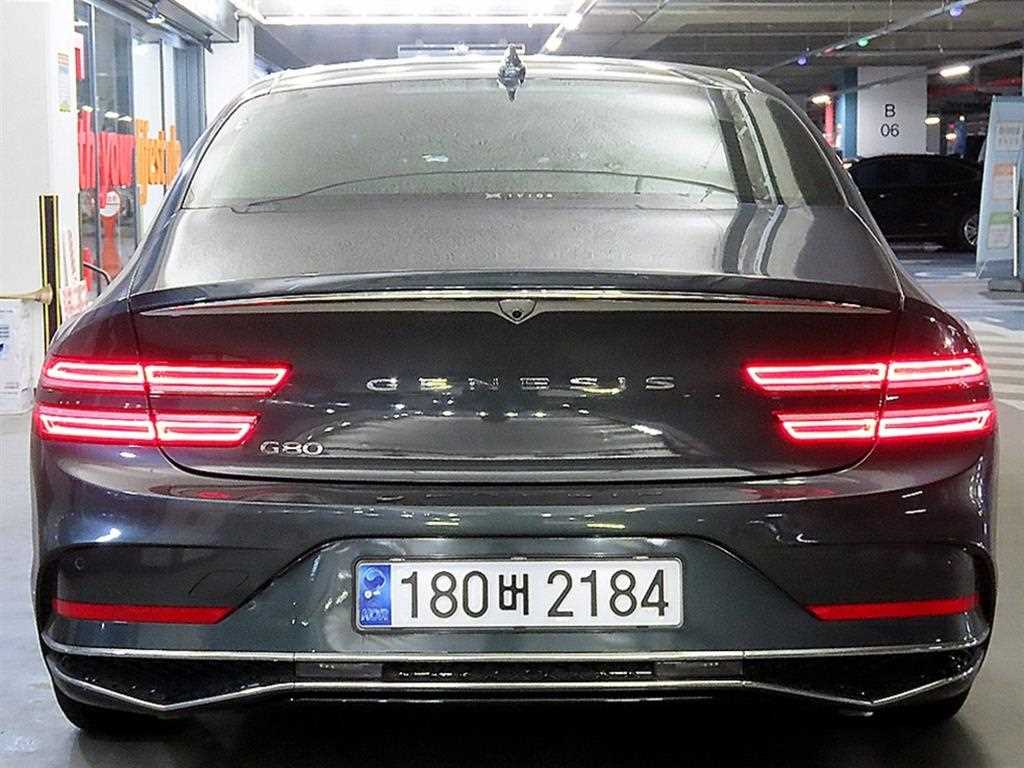 Genesis G80 - Vista 5