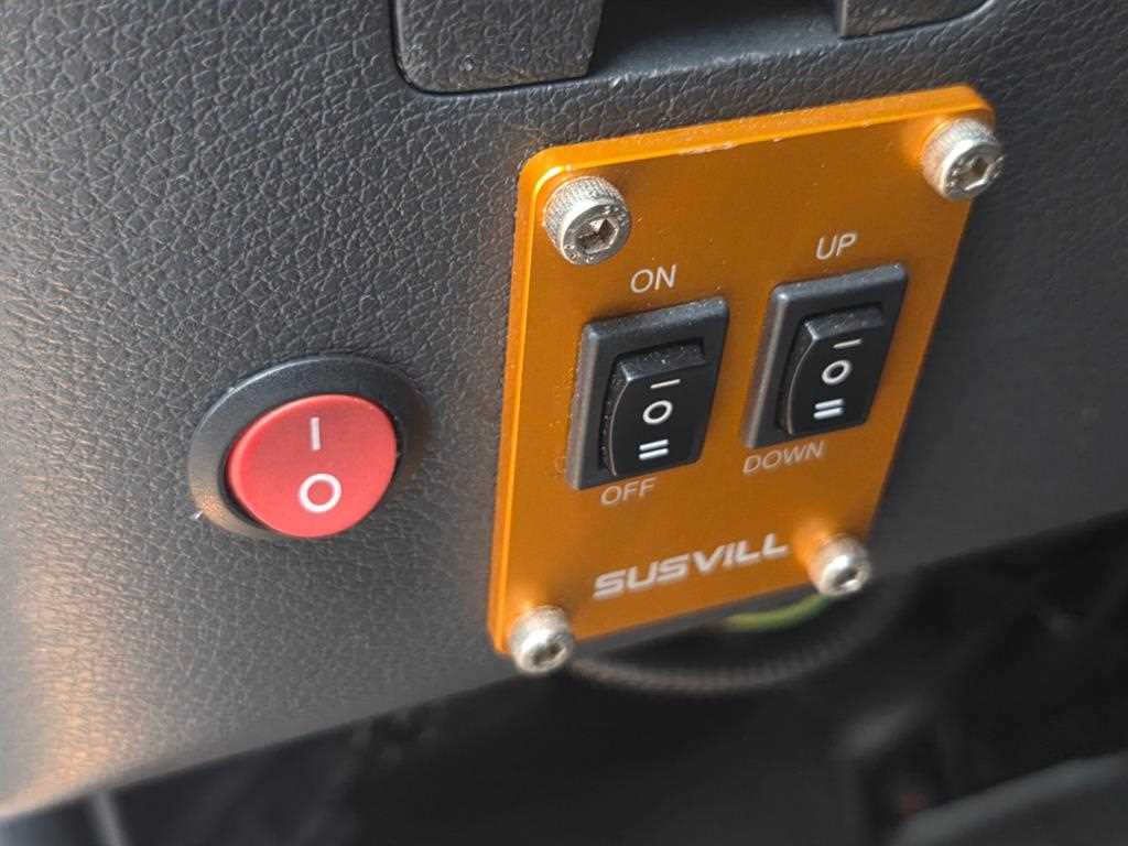 medium and large cargo truck - Vista 11