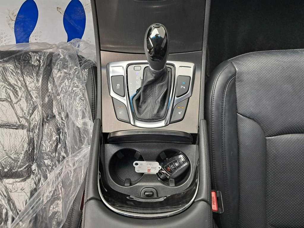 HYUNDAI Grandeur 2015 Negro - Importación desde Corea - HF Imports Iquique - Foto 15