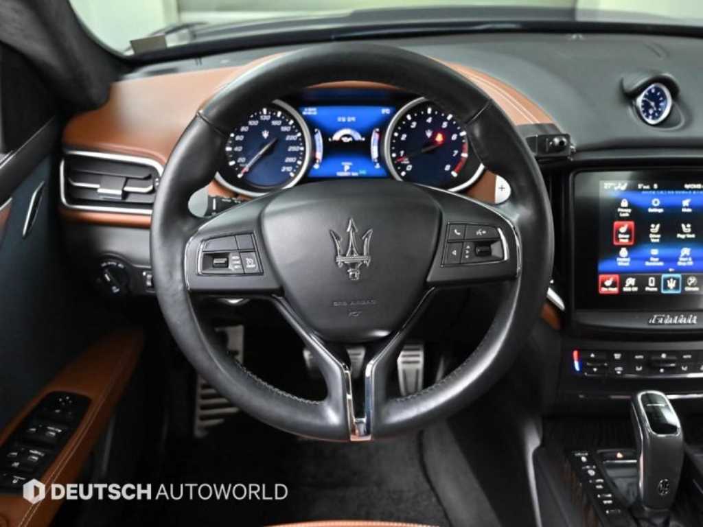 Maserati Ghibli 2019 - Importación desde Corea - HF Imports Iquique - Foto 13