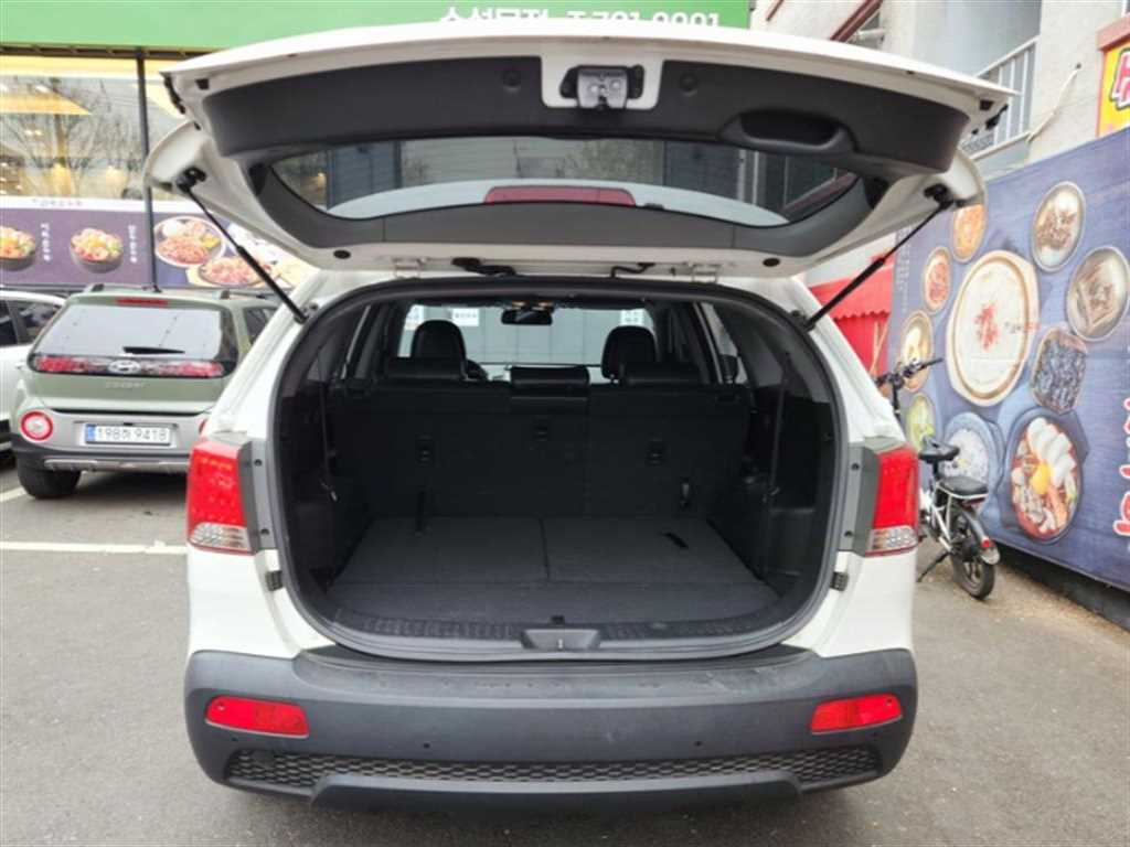 KIA Sorento - Vista 3