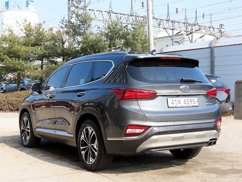HYUNDAI Santa Fe - Vista 3