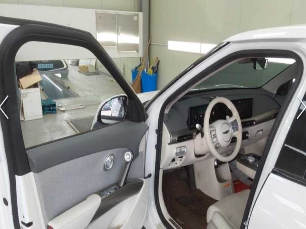 Genesis GV60 - Vista 4