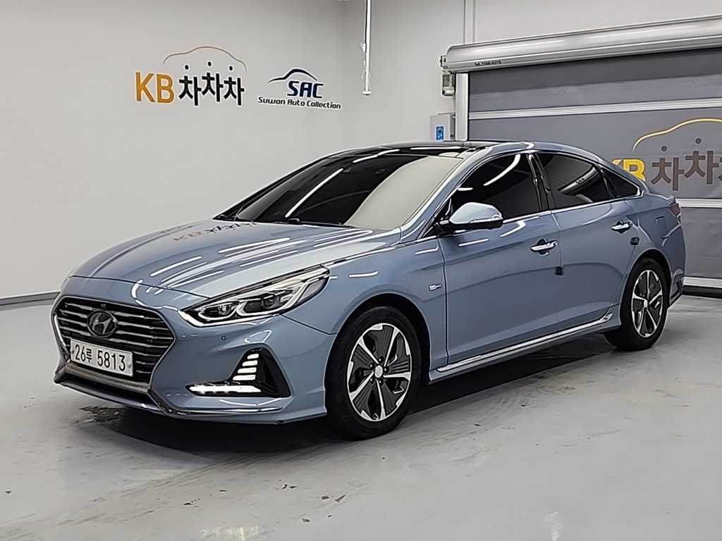 HYUNDAI Sonata - Vista 2