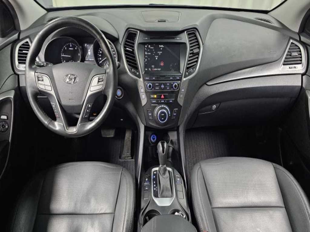 HYUNDAI Santa Fe - Vista 7