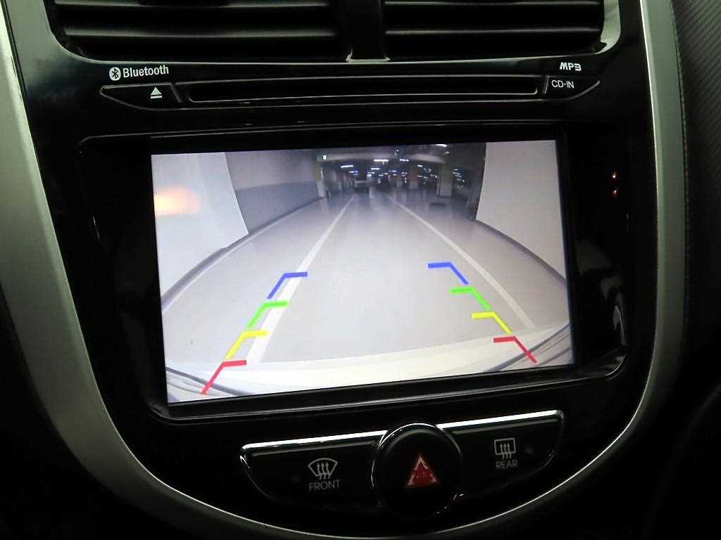 HYUNDAI Accent 2015 Blanco - Importación desde Corea - HF Imports Iquique - Foto 16