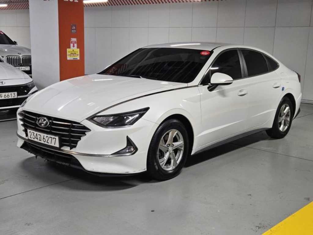 HYUNDAI Sonata - Vista 2