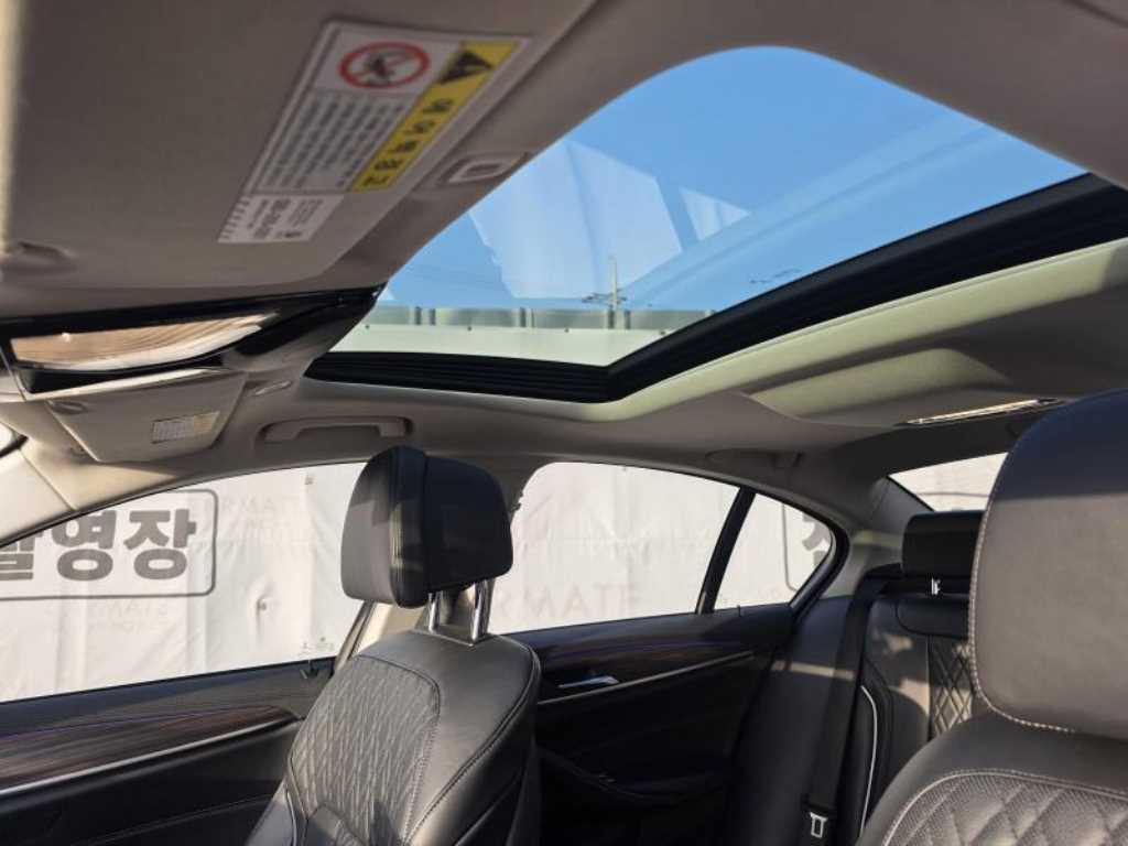 BMW 5 Series 2018 - Importación desde Corea - HF Imports Iquique - Foto 17